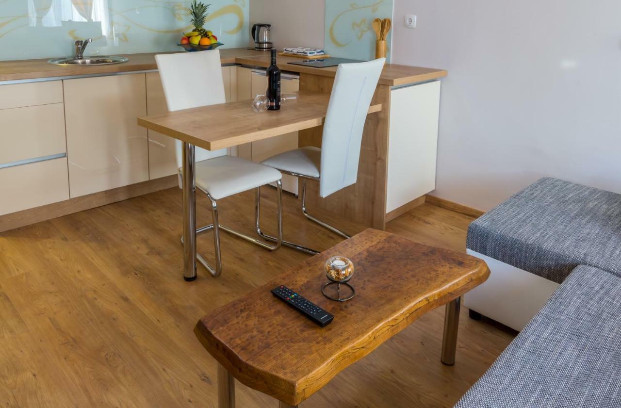 Fiumanka Apartment Rijeka Bagian luar foto