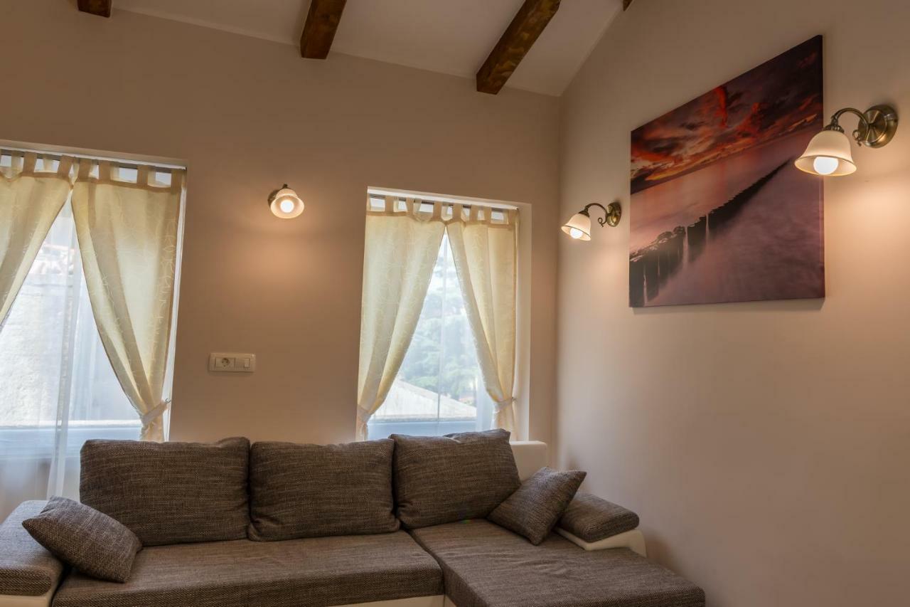 Fiumanka Apartment Rijeka Bagian luar foto