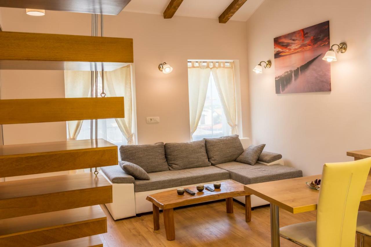 Fiumanka Apartment Rijeka Bagian luar foto